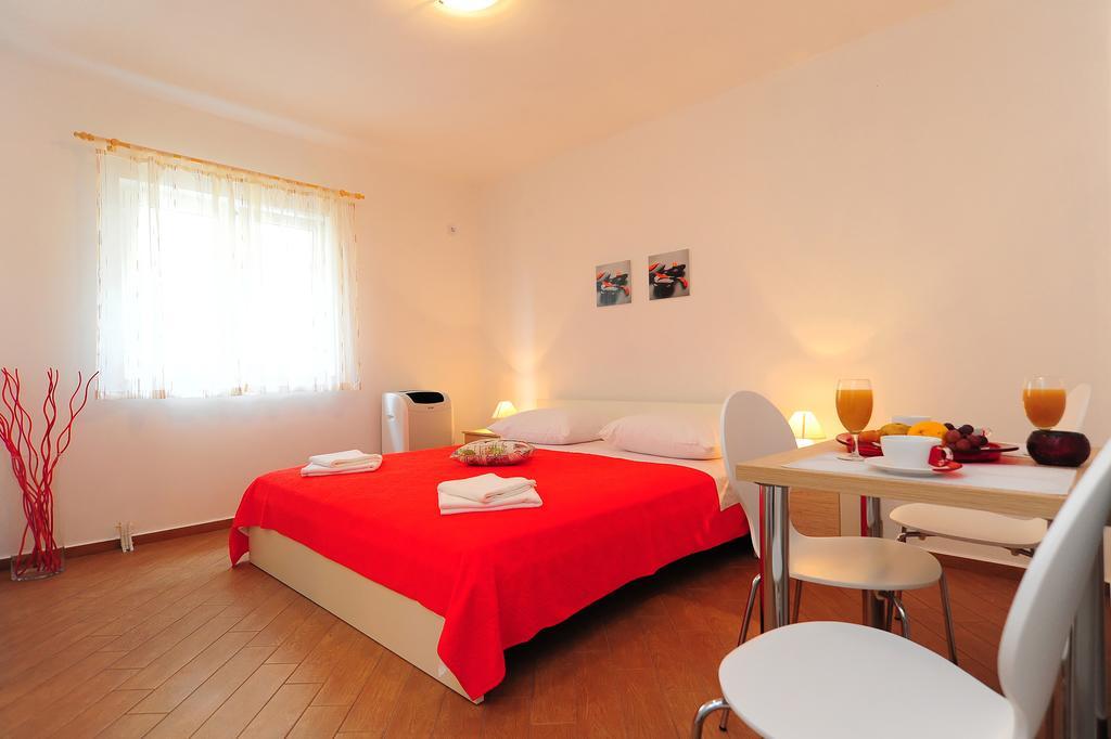 Apartments Ka - Ro Bibinje Szoba fotó