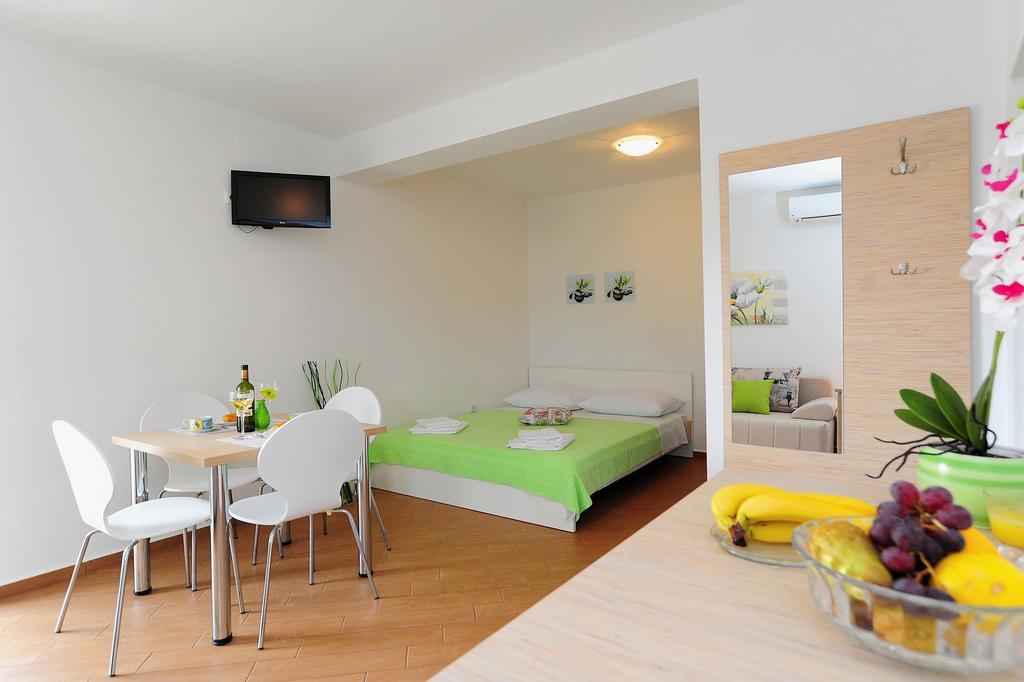 Apartments Ka - Ro Bibinje Szoba fotó