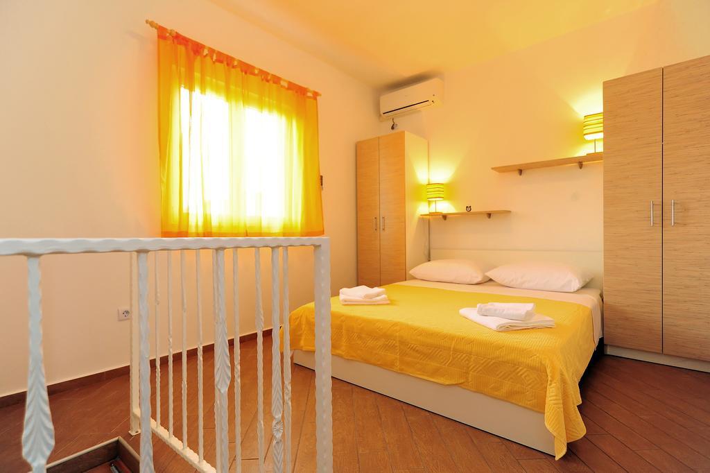 Apartments Ka - Ro Bibinje Szoba fotó