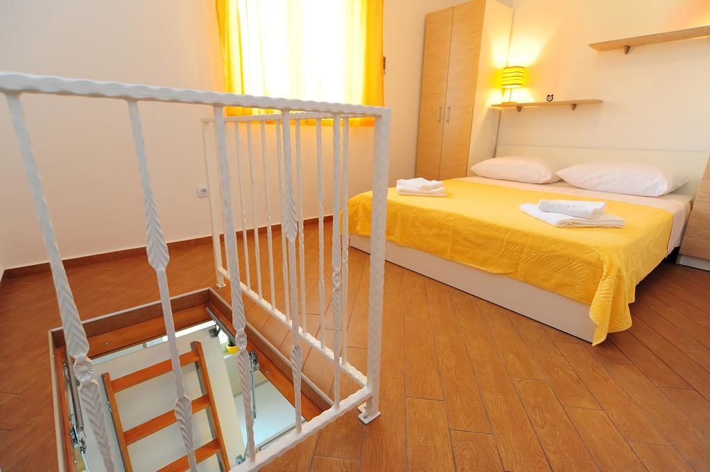 Apartments Ka - Ro Bibinje Szoba fotó