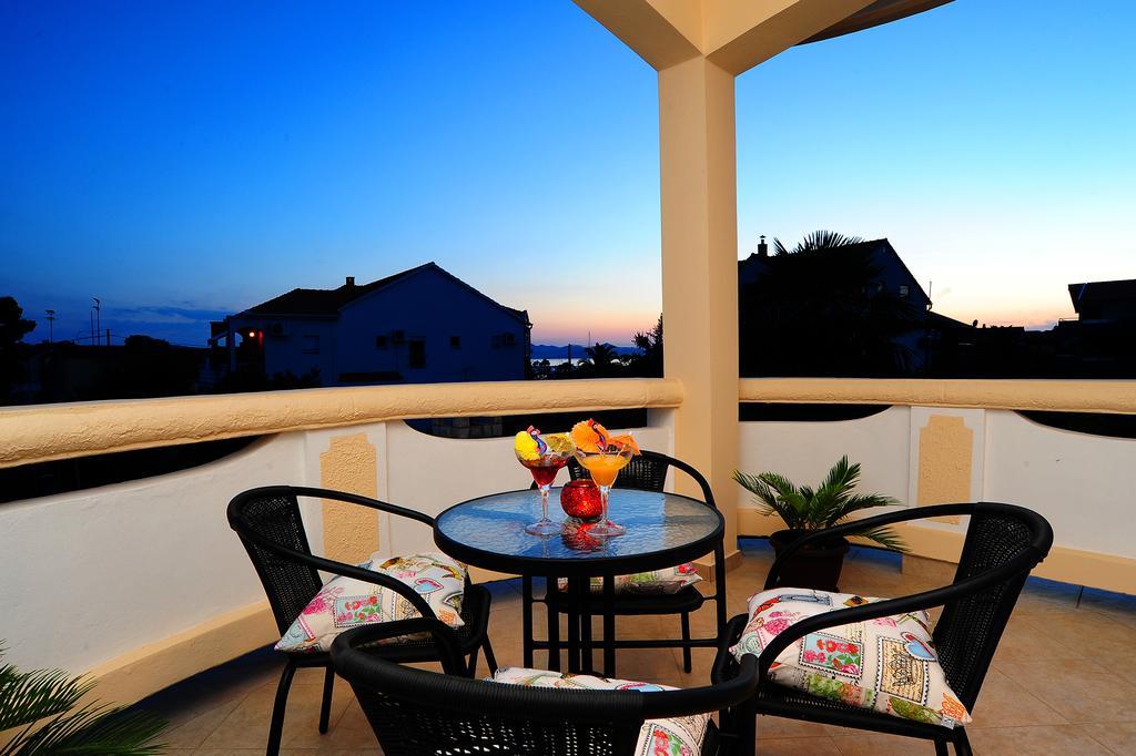 Apartments Ka - Ro Bibinje Szoba fotó