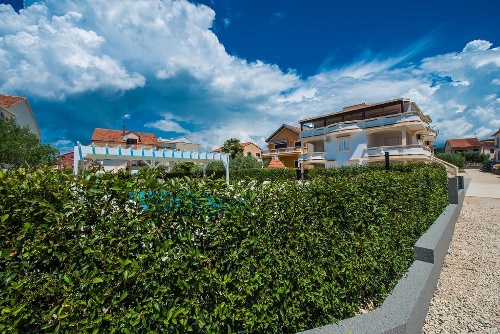 Apartments Ka - Ro Bibinje Kültér fotó