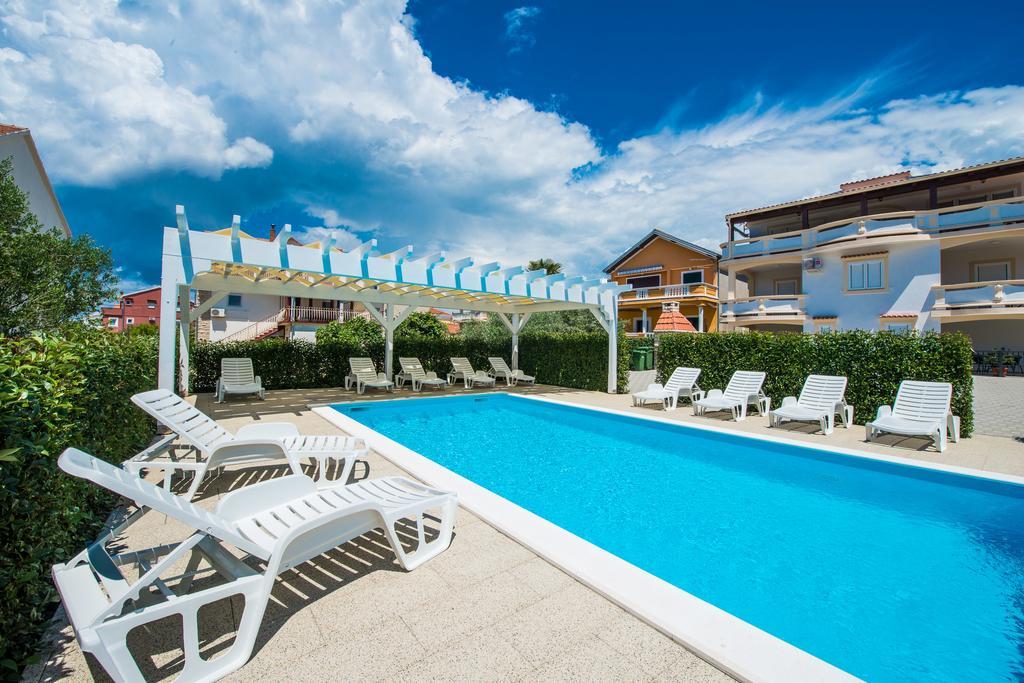 Apartments Ka - Ro Bibinje Kültér fotó
